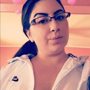 Meet your Posher, Brook